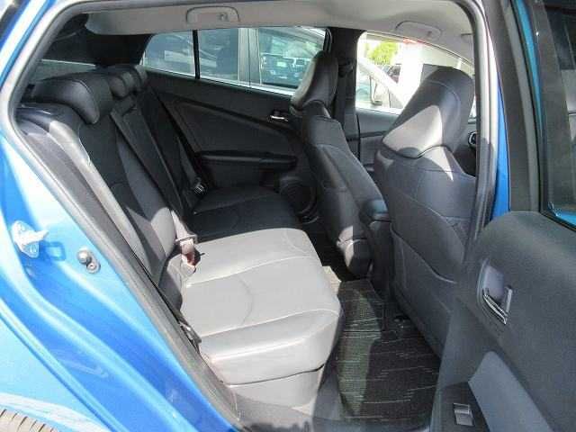 Toyota PRIUS 2019-03 21887-14