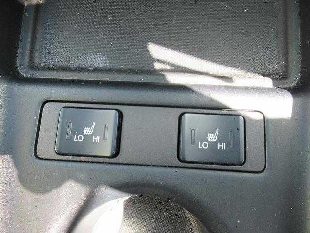 Toyota PRIUS 2019-03 21887-7