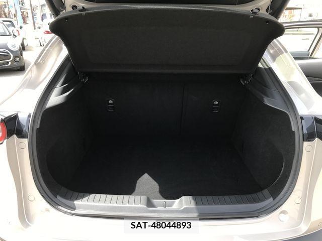 Mazda CX-30 2022-03 230670-12