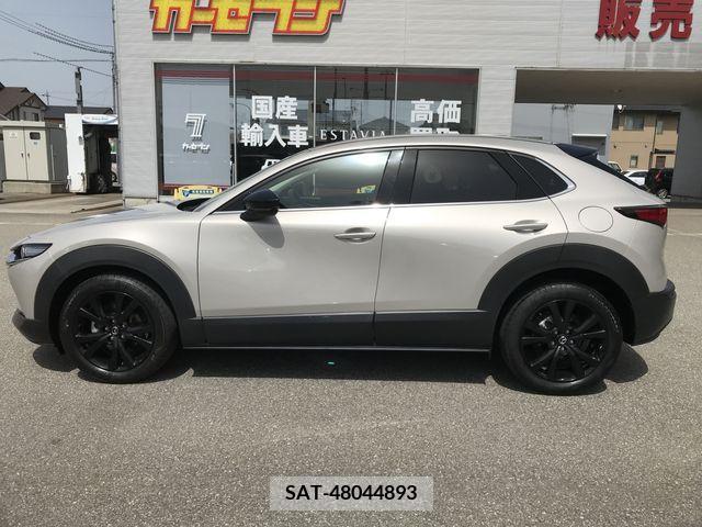 Mazda CX-30 2022-03 230670-6