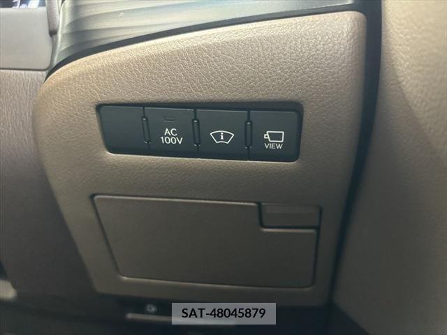 Lexus ES 2020-08 300402-4