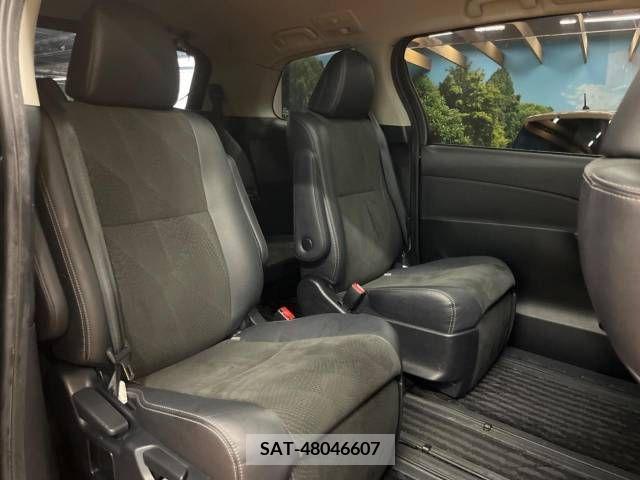 Toyota ESTIMA 2015-11 359868-9
