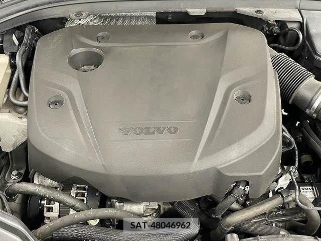 Volvo XC60 2015-09 329722-17