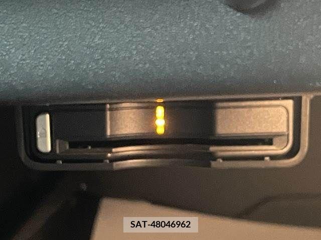 Volvo XC60 2015-09 329722-11