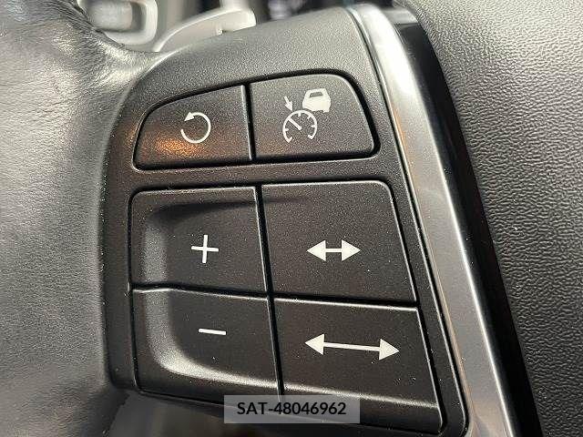 Volvo XC60 2015-09 329722-7