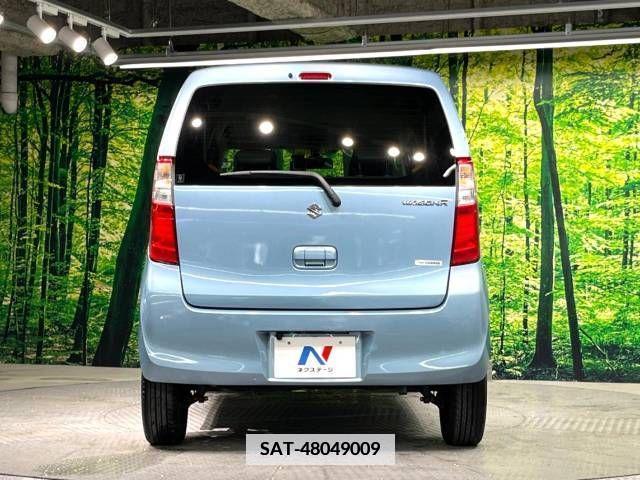Suzuki WAGON R 2015-12 370943-15
