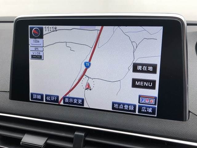 Peugeot 5008 2018-08 13228-3