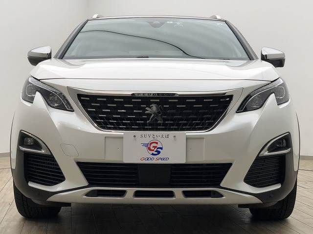 Peugeot 5008 2018-08 13228-16