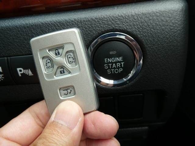 Toyota VELLFIRE 2010-08 23353-11