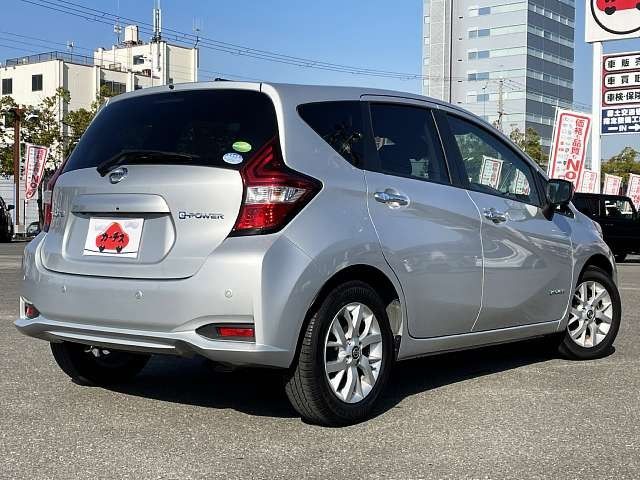 Nissan NOTE 2018-10 196278-2