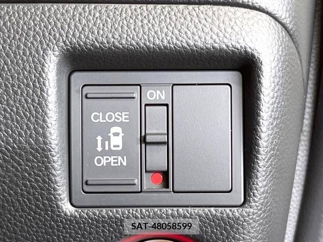 Honda N BOX CUSTOM 2019-05 307052-4