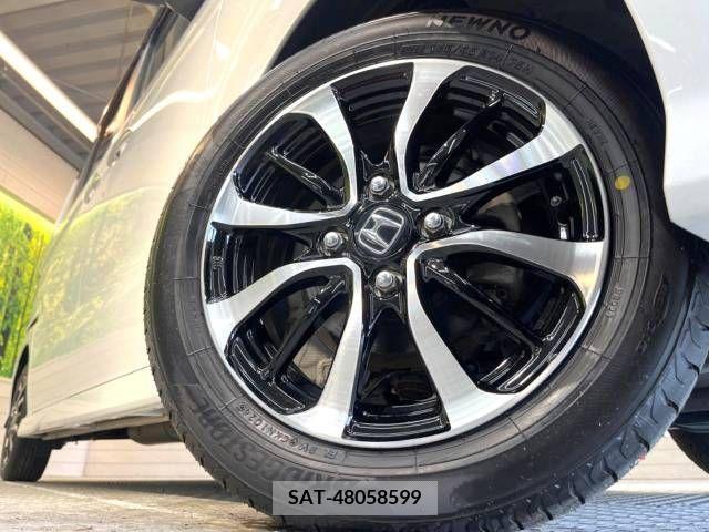 Honda N BOX CUSTOM 2019-05 307052-13
