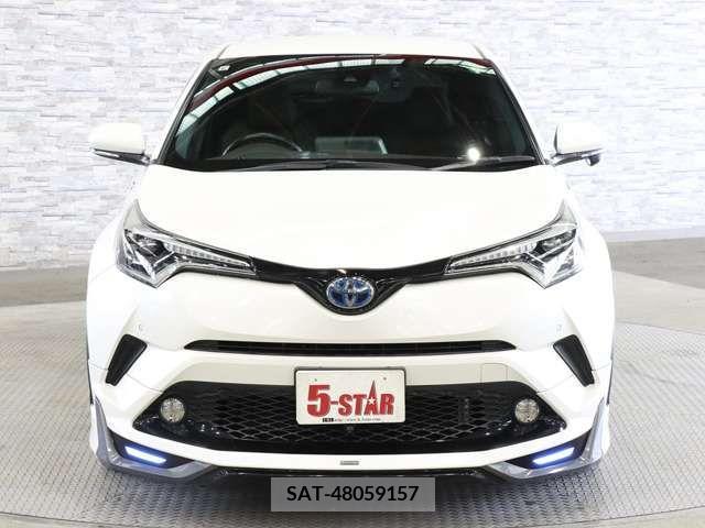 Toyota C-HR 2017-11 357773-9