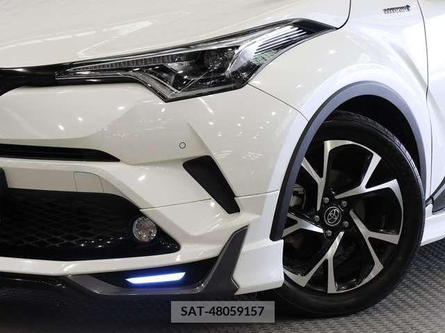 Toyota C-HR 2017-11 357773-14