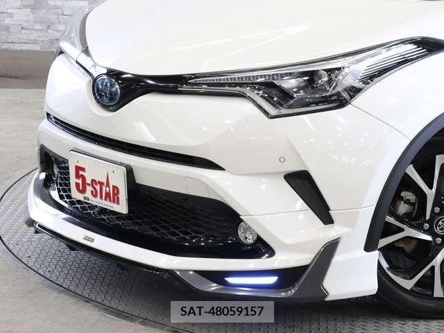Toyota C-HR 2017-11 357773-5