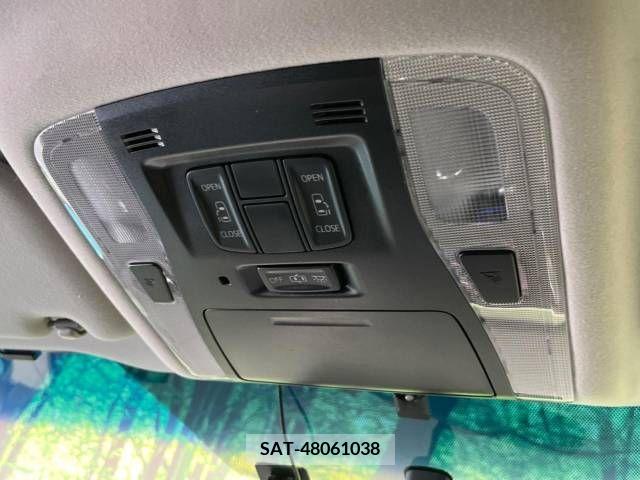 Toyota ALPHARD 2016-03 226661-5