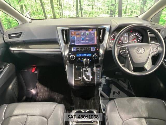 Toyota ALPHARD 2016-03 226661-1
