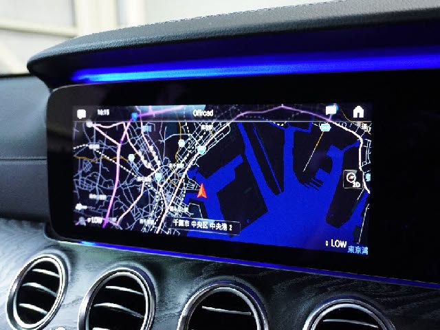Mercedes Benz E-CLASS 2020-09 192962-12