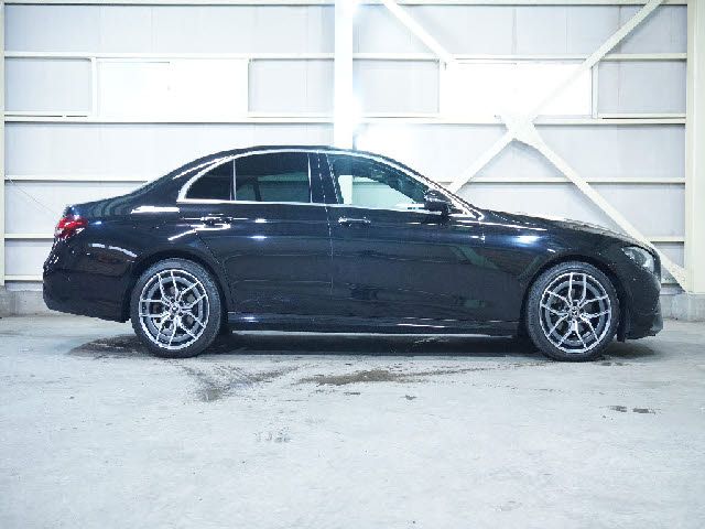 Mercedes Benz E-CLASS 2020-09 192962-11