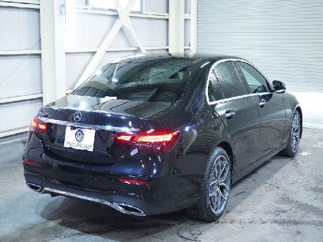 Mercedes Benz E-CLASS 2020-09 192962-10