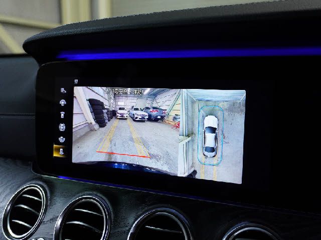 Mercedes Benz E-CLASS 2020-09 192962-13