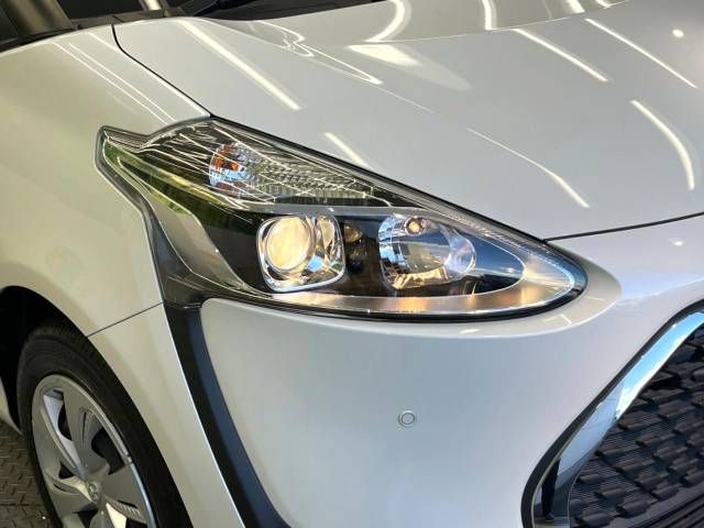 Toyota SIENTA 2018-10 12699-12