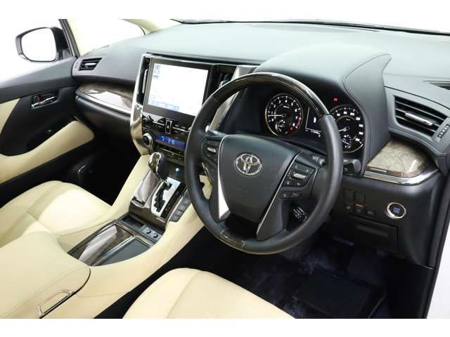Toyota ALPHARD 2020-11 193793-2