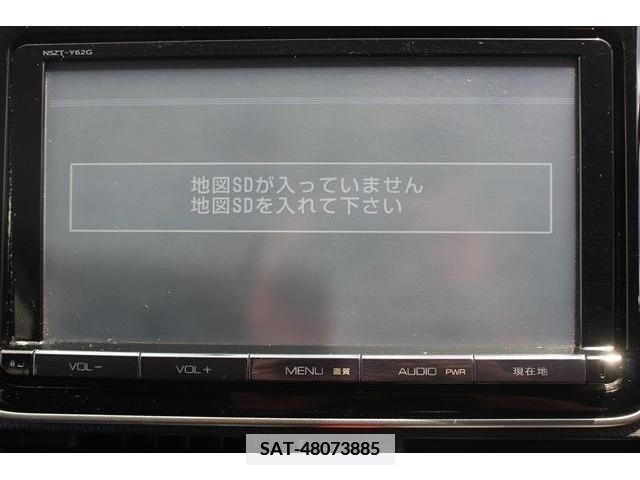 Toyota NOAH 2014-03 351748-1