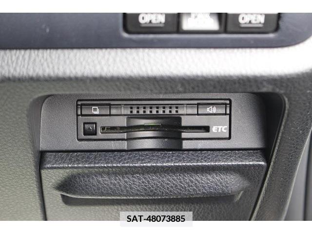 Toyota NOAH 2014-03 351748-4
