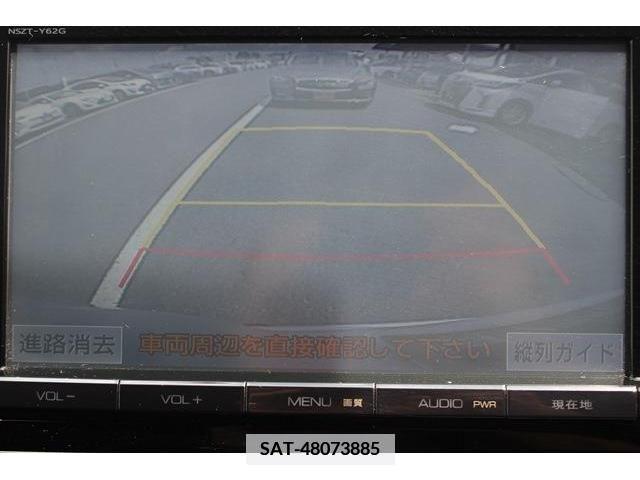 Toyota NOAH 2014-03 351748-2