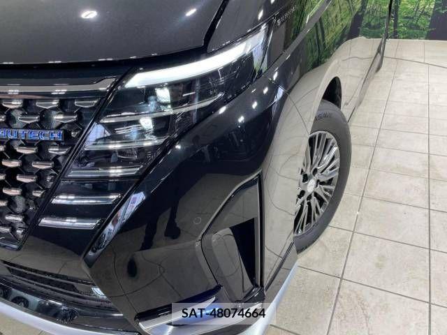 Nissan SERENA 2023-10 324945-12