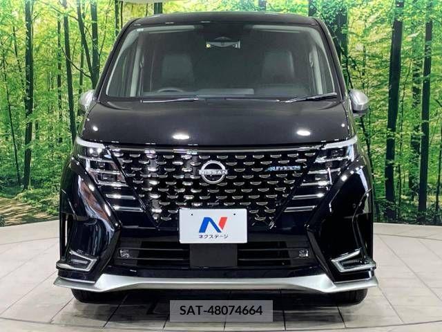 Nissan SERENA 2023-10 324945-14