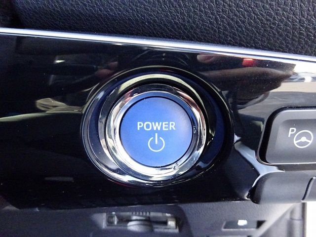 Toyota PRIUS 2018-05 28468-22