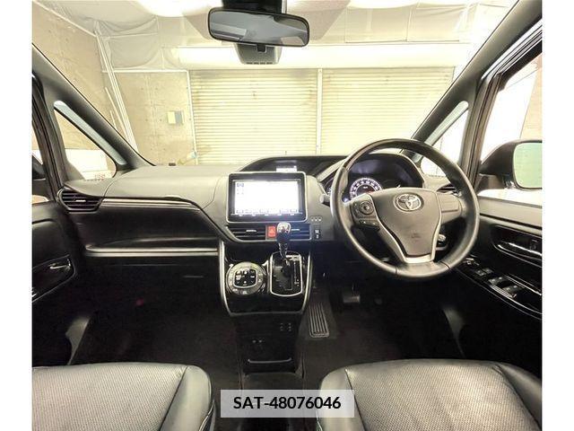 Toyota ESQUIRE 2018-06 349911-2