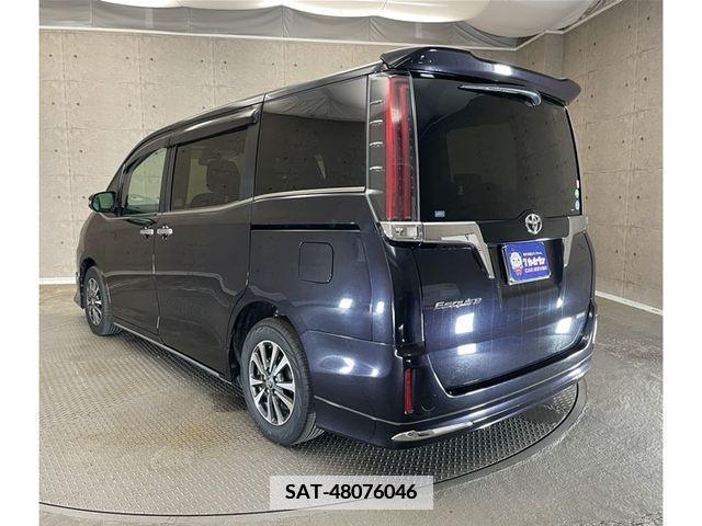 Toyota ESQUIRE 2018-06 349911-24