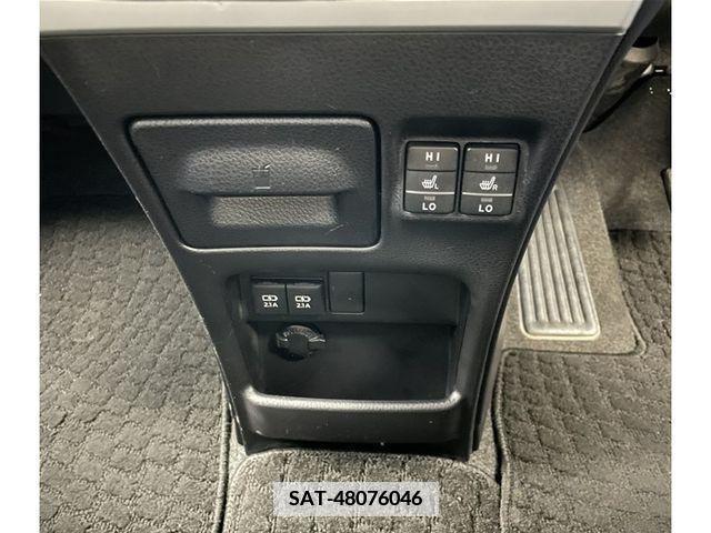 Toyota ESQUIRE 2018-06 349911-13