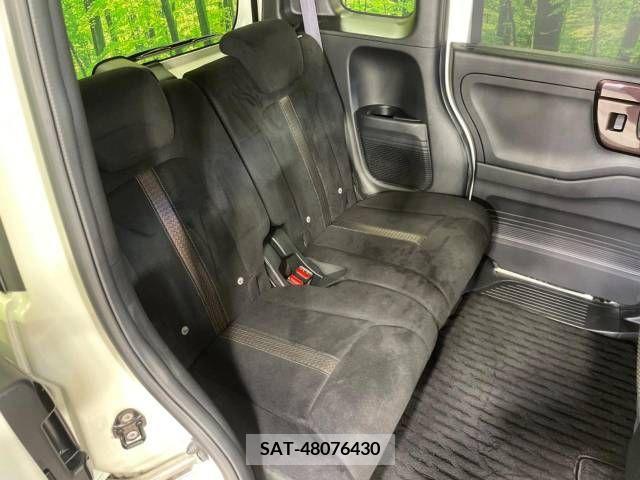 Honda N BOX CUSTOM 2018-03 341234-9