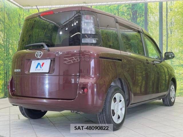 Toyota SIENTA 2011-08 313767-18