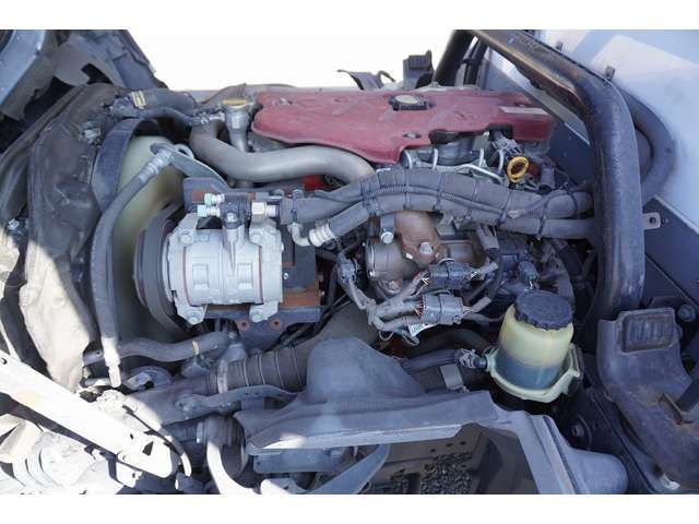 Hino DUTRO 2018-09 193356-12