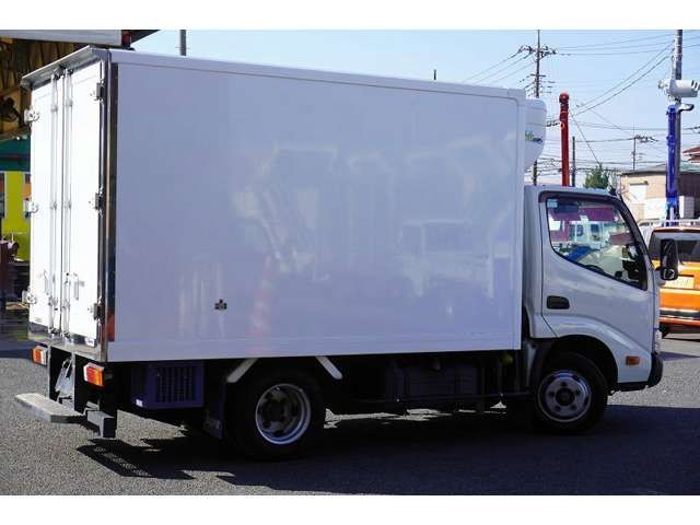 Hino DUTRO 2018-09 193356-7