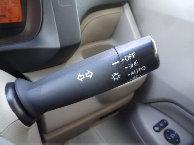 Honda N-WGN 2014-03 192546-21