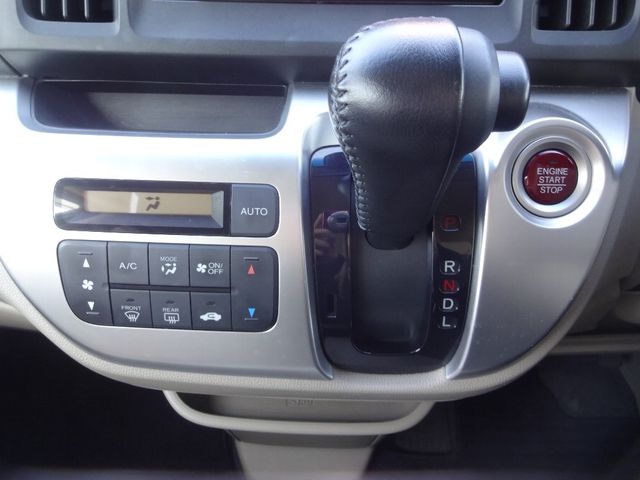 Honda N-WGN 2014-03 192546-17