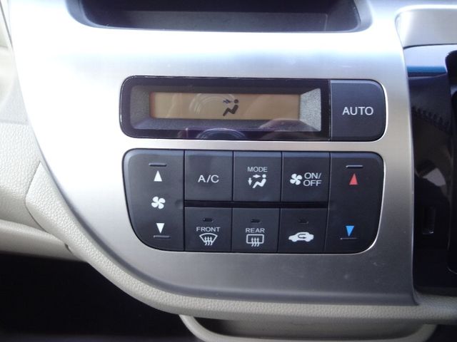 Honda N-WGN 2014-03 192546-18