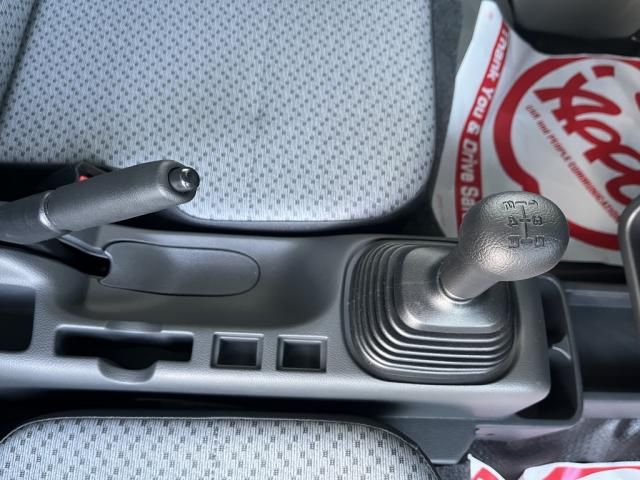 Suzuki CARRY TRUCK 2023-09 182204-10