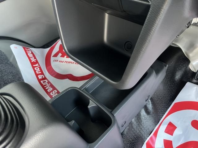 Suzuki CARRY TRUCK 2023-09 182204-18