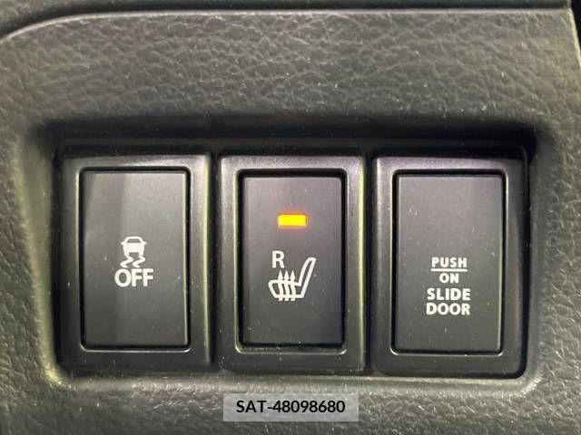 Suzuki SPACIA 2017-08 368535-6