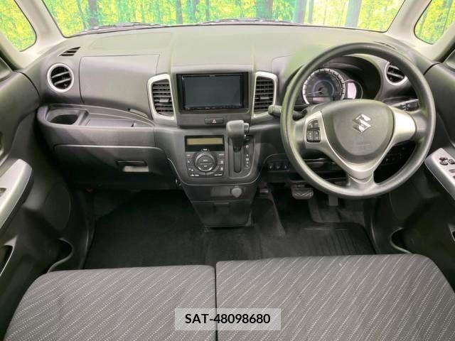 Suzuki SPACIA 2017-08 368535-1