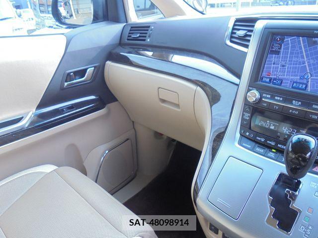 Toyota ALPHARD 2013-03 259208-16