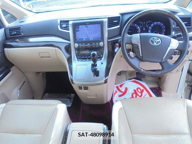 Toyota ALPHARD 2013-03 259208-1