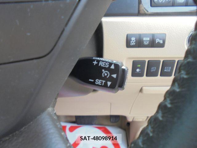Toyota ALPHARD 2013-03 259208-11